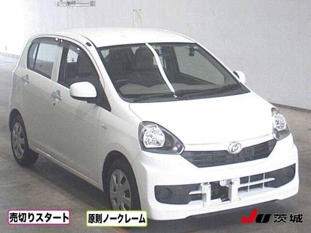 4420 DAIHATSU MIRA E S LA300S 2016 г. (JU Ibaraki)